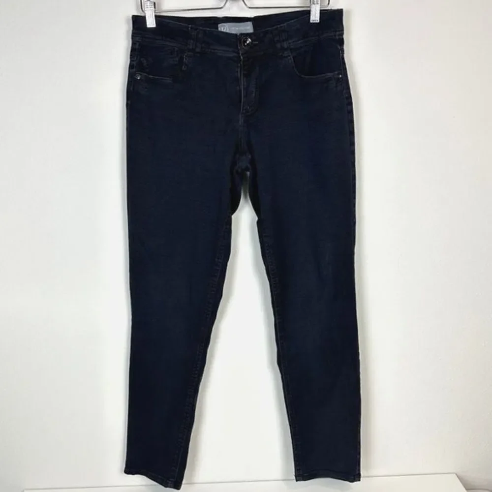 Wit & Wisdom Skinny Black Jeans 8